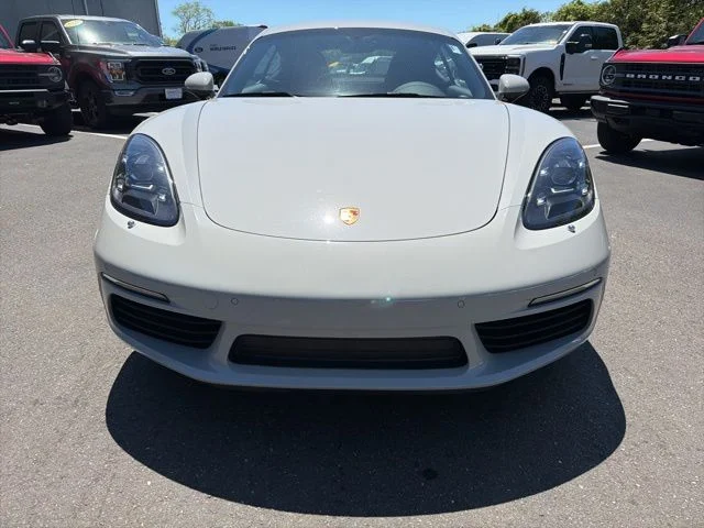 2024 Porsche 718 Cayman S's photo
