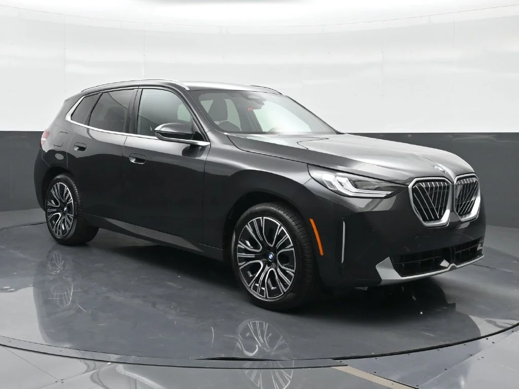 New 2026 Dark Graphite Metallic BMW 30 xDrive image 13