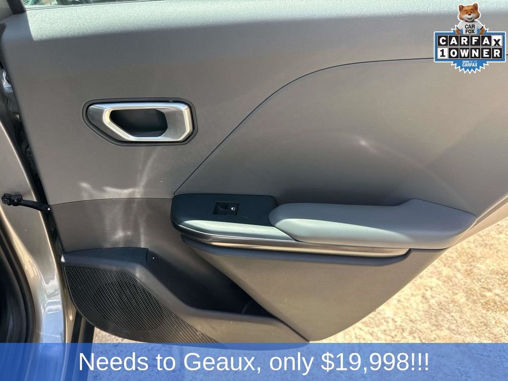 Used 2025 Gray Kia LXS image 23