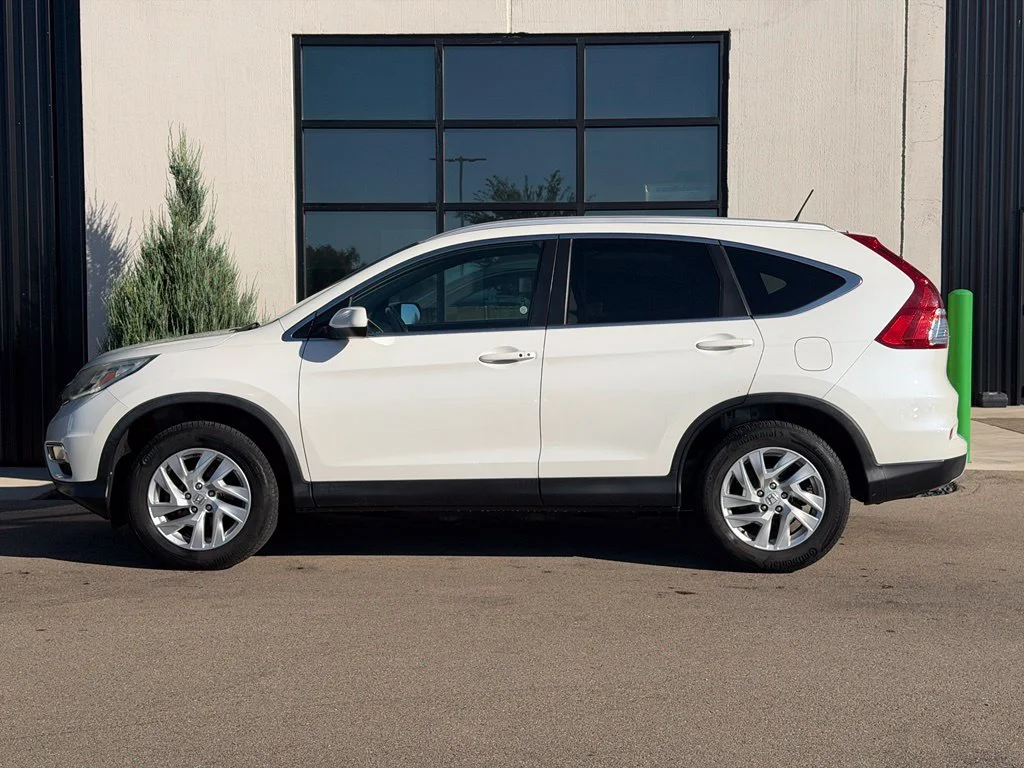 Used 2016 White Honda EX-L image 2