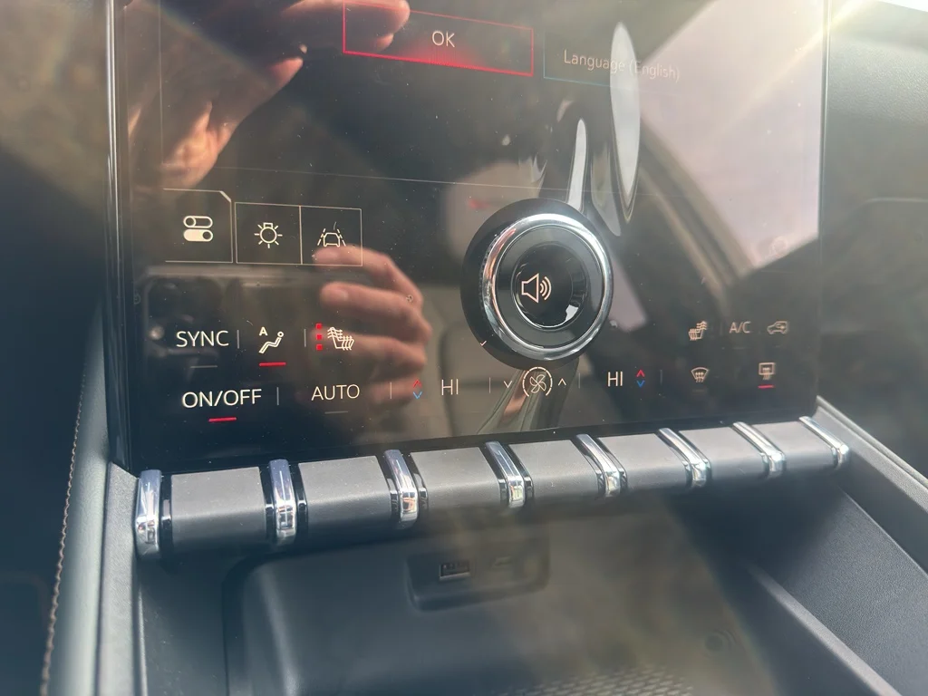 New 2026 Rapids Metallic GMC AT4 image 23