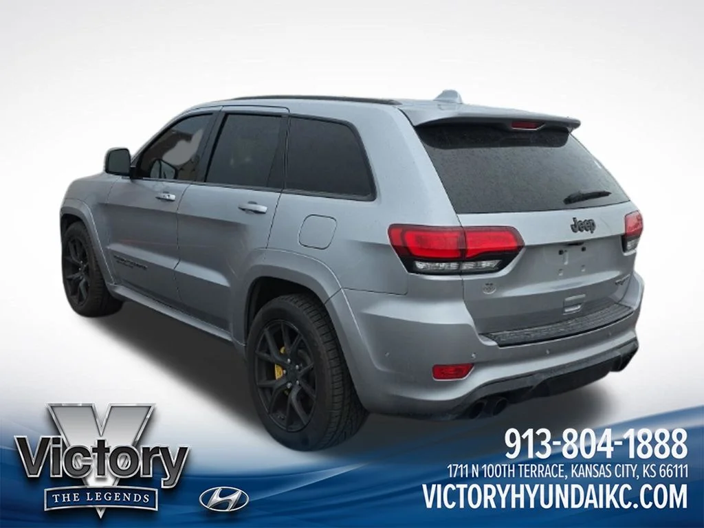 Used 2021 Silver Jeep Trackhawk image 3