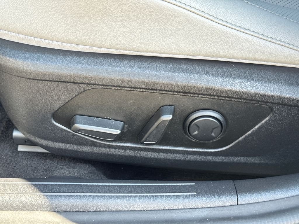 Used 2024 Silver Hyundai Limited image 24
