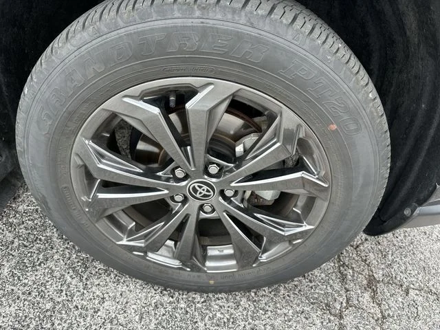 Used 2024 Gray Toyota Limited image 21