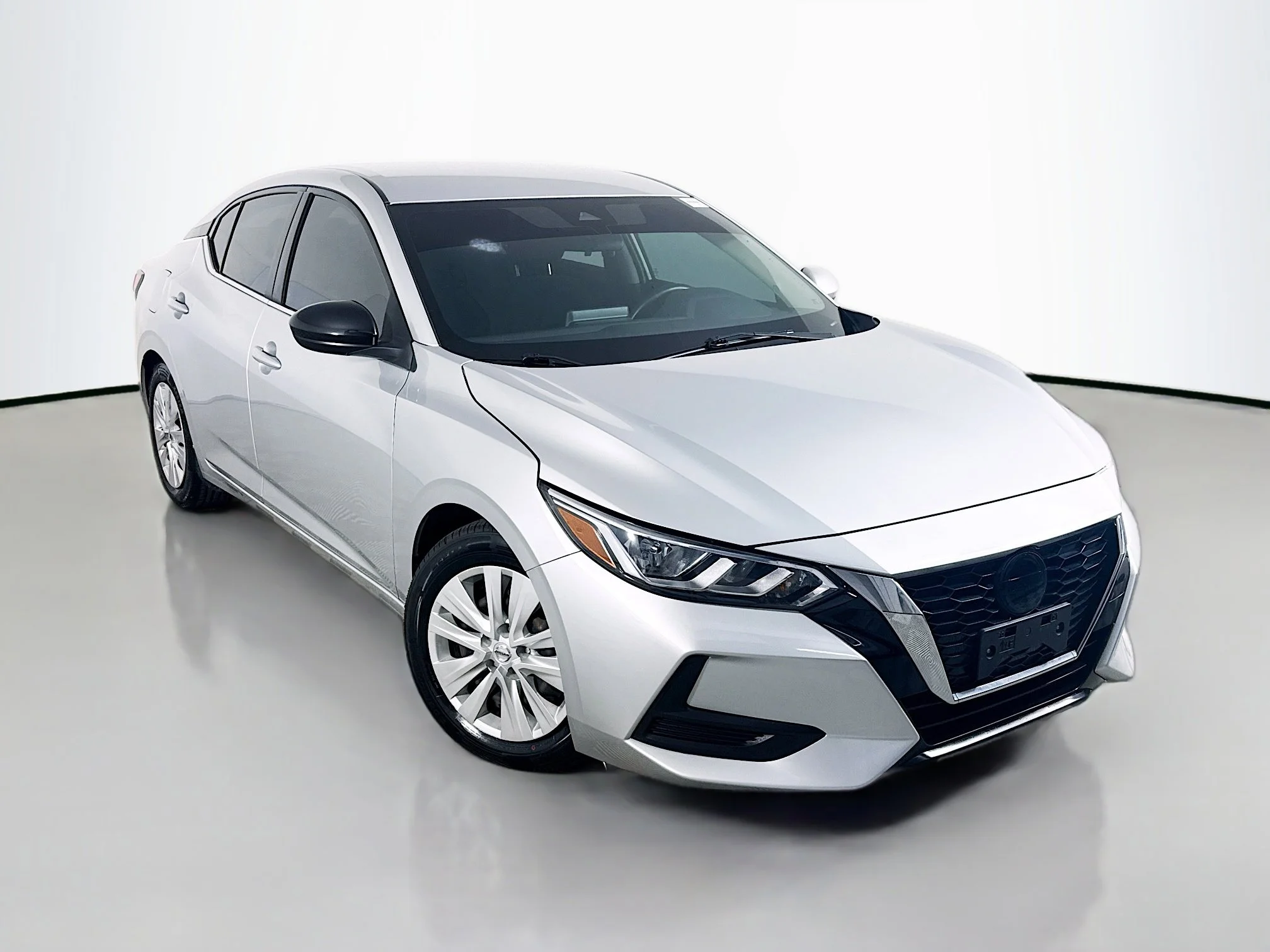 2022 Nissan Sentra S CVT's photo