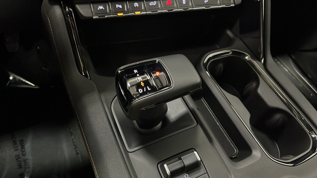 Used 2026 Titanium Rush Metallic GMC AT4 image 19