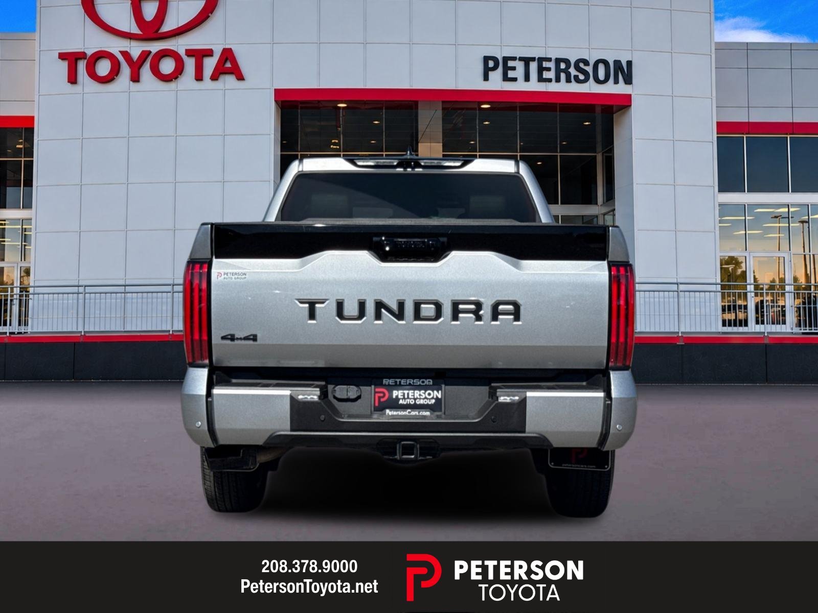 Used 2024 Silver Toyota Platinum image 4