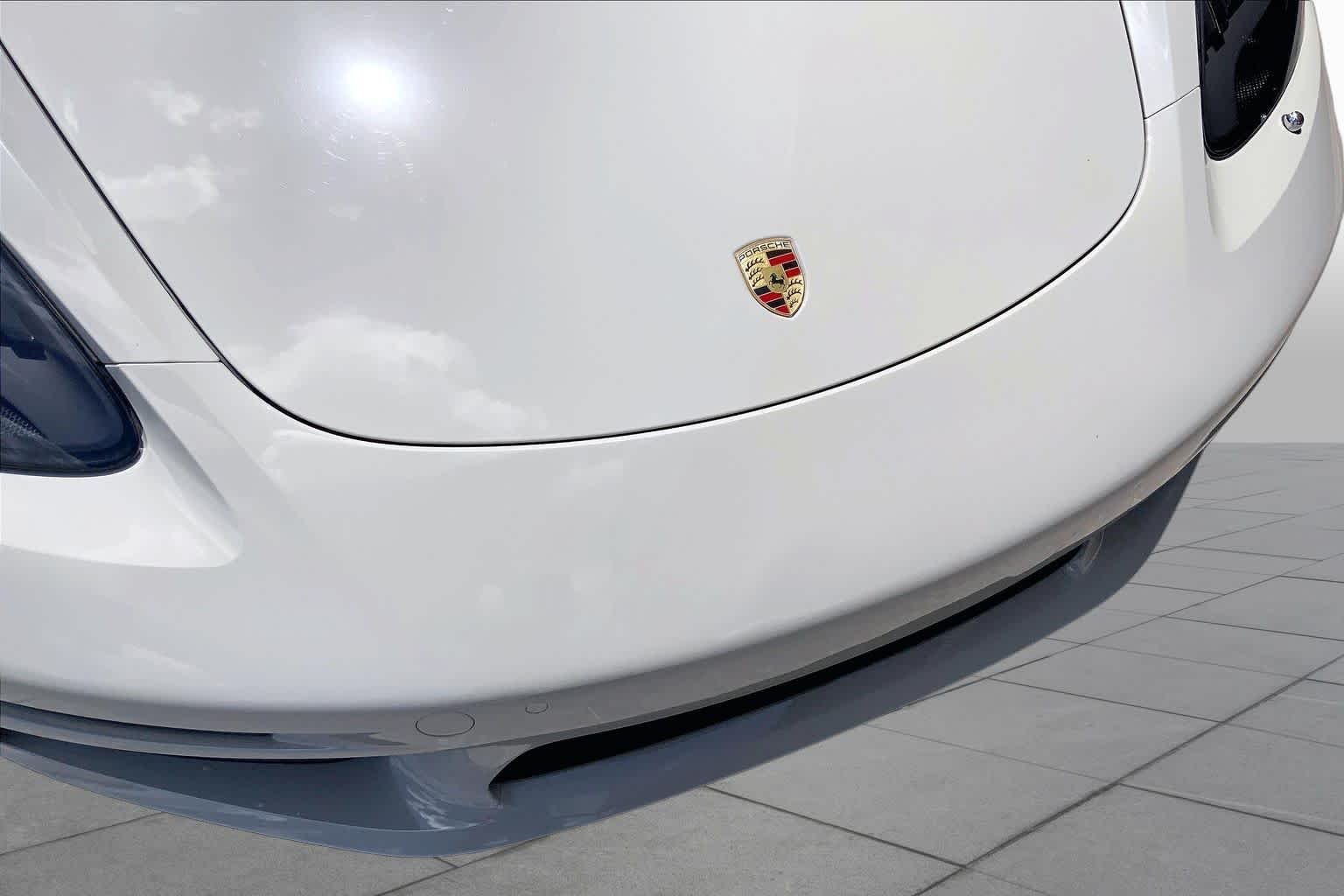 Used 2021 Chalk Porsche  image 25