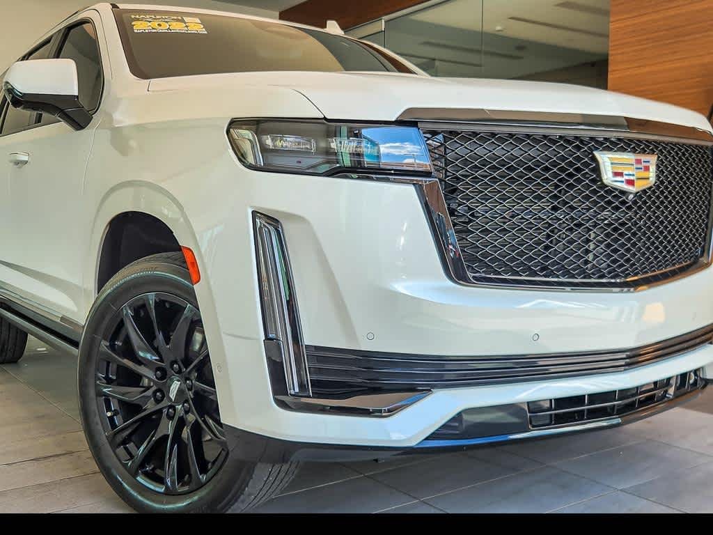 Used 2022 CRYSTAL WHITE TRICOAT Cadillac Sport image 2