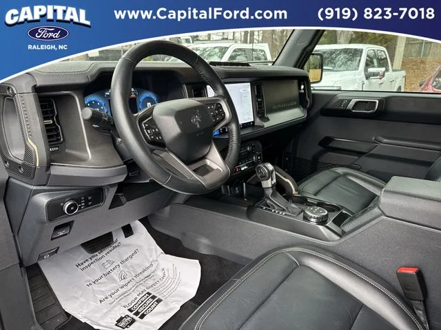 Used 2025 Gray Ford Badlands image 18