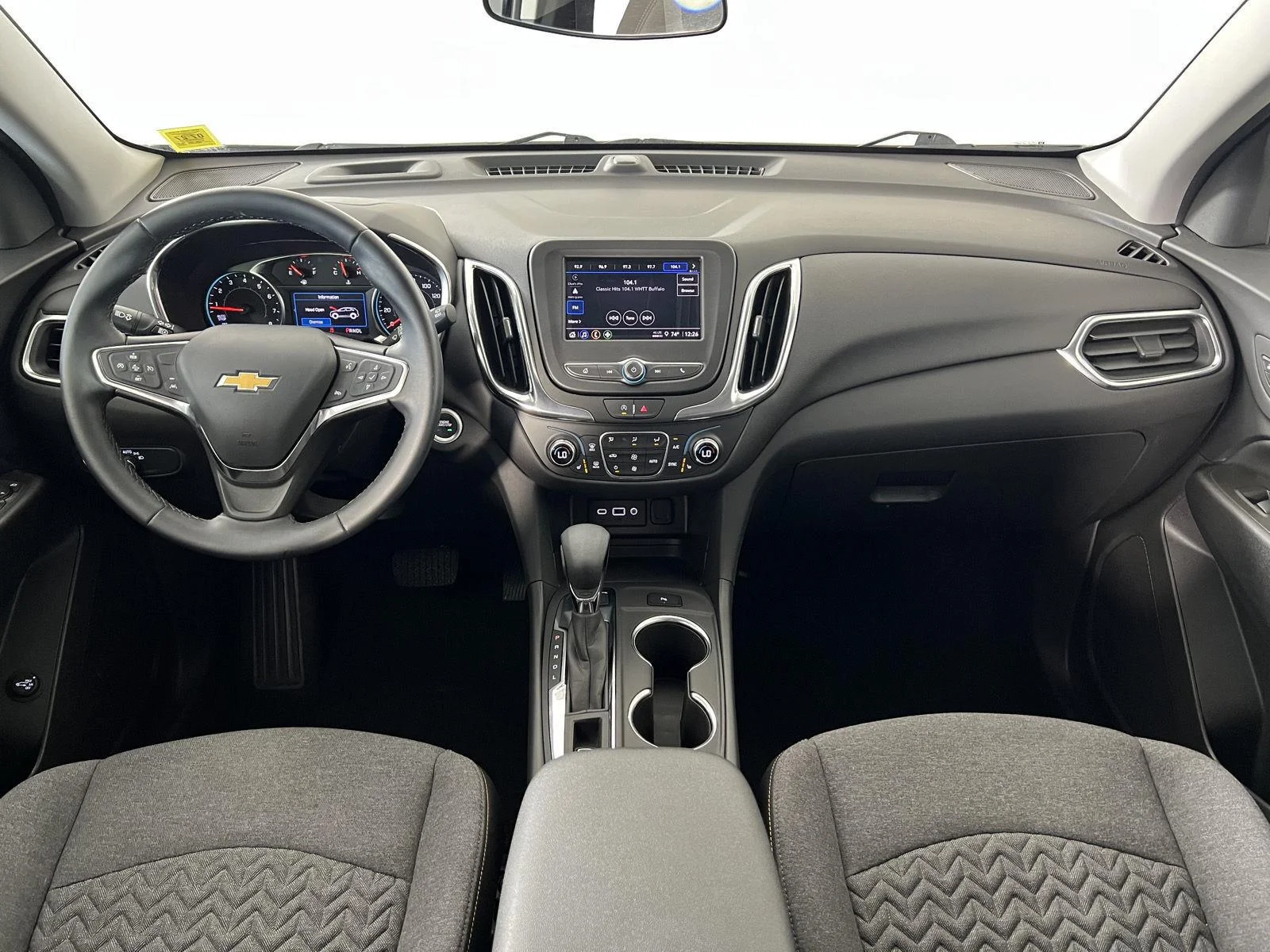 Used 2024 Iridescent Pearl Tricoat Chevrolet LT image 18