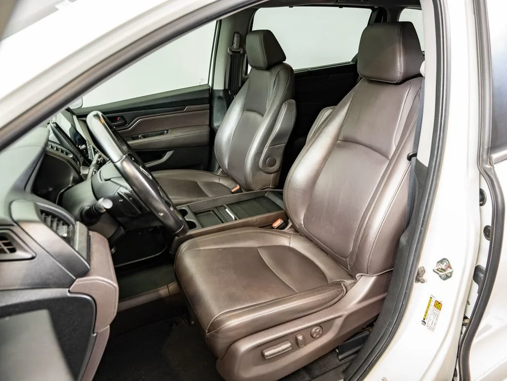 Used 2019 White Honda EX-L image 24