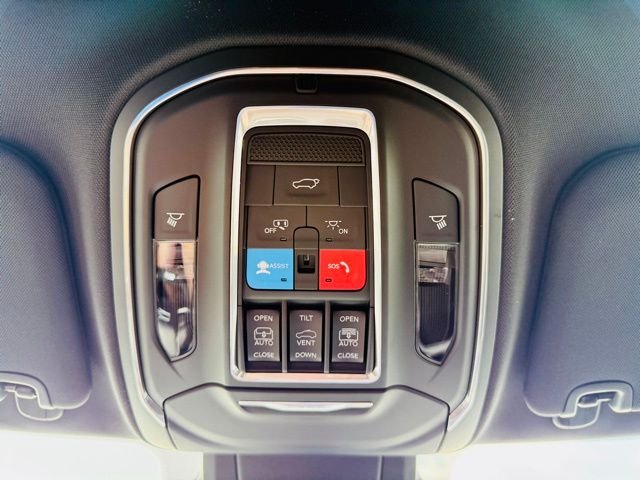 2025 Jeep Wagoneer S Limited - Photo 19