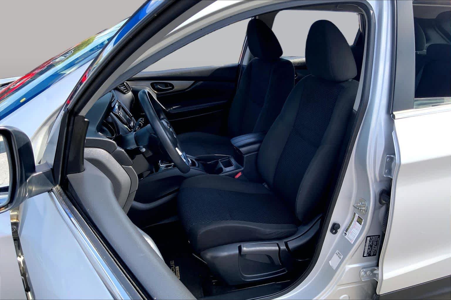 Used 2021 Brilliant Silver Metallic Nissan S image 8