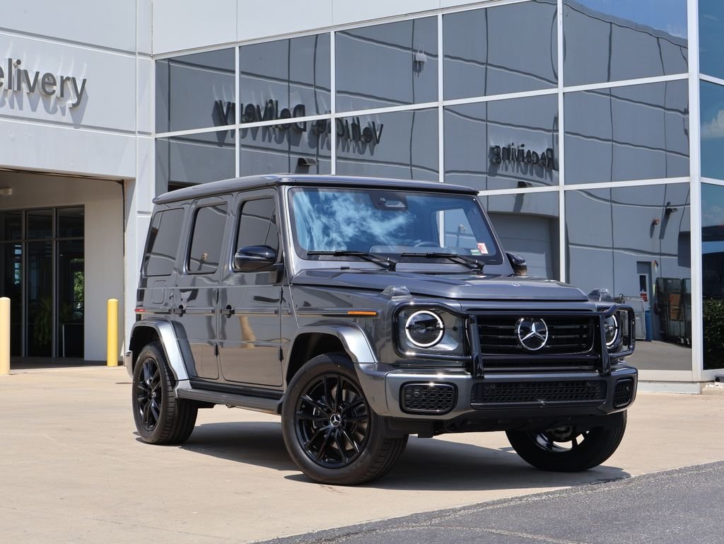Used 2026 MANUFAKTUR Graphite Met Mercedes-Benz G 550 image 1