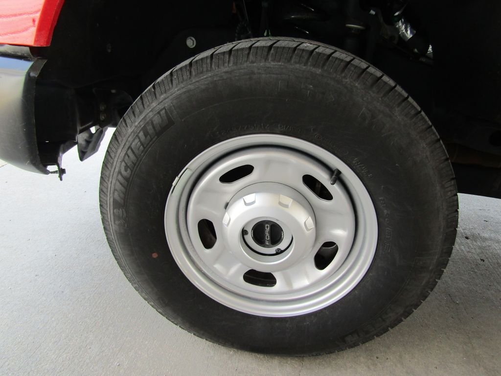 Used 2023 Red Ford XL image 23