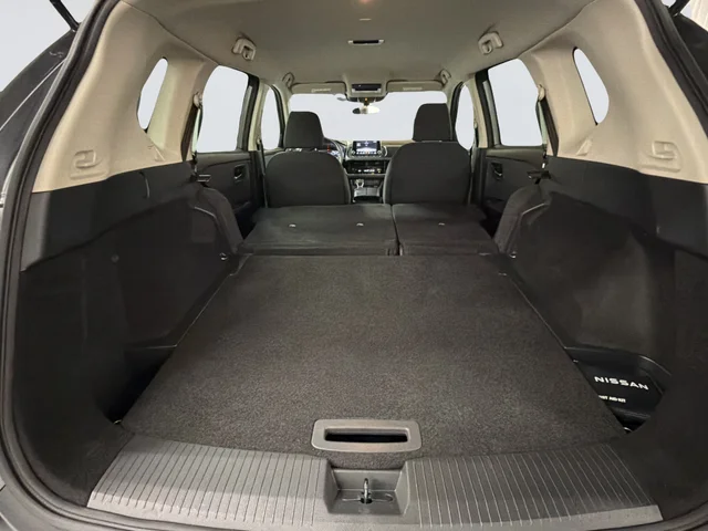 Used 2023 Gray Nissan SV image 35