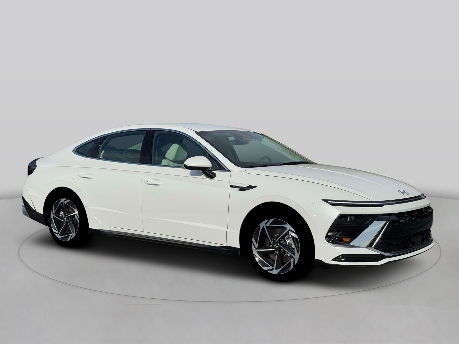 New 2026 White Hyundai SEL Sport image 10