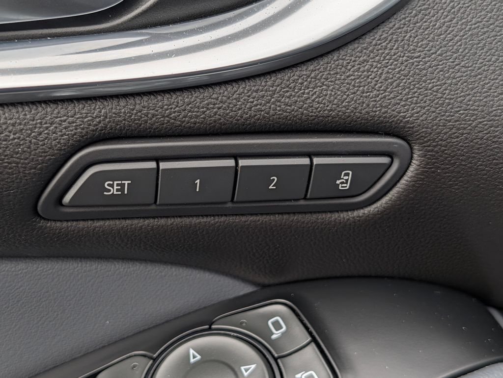 2023 Buick Enclave Premium - Photo 20