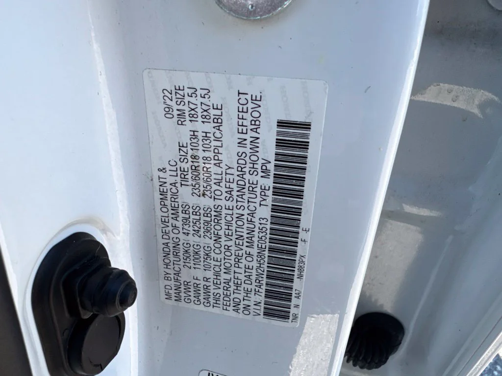 Used 2022 White Honda EX image 26