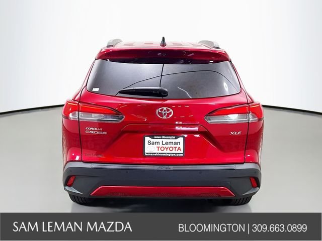 Used 2025 Red Toyota XLE image 12