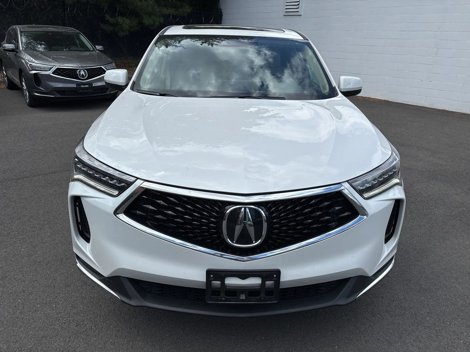 Certified Used 2023 Platinum White Pearl Acura SH-AWD image 4