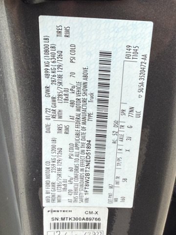 Used 2022 Gray Ford LARIAT image 25