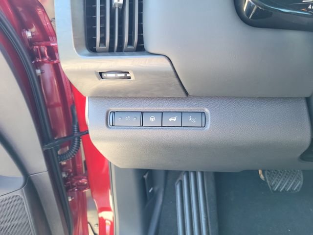 New 2026 Nissan Pathfinder Platinum