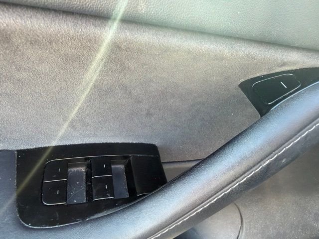 Used 2021 SELECT Tesla Performance image 16