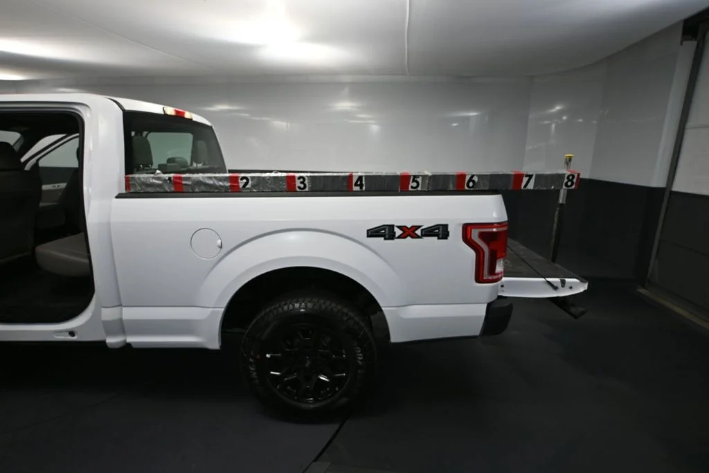 Used 2016 White Ford XL image 35