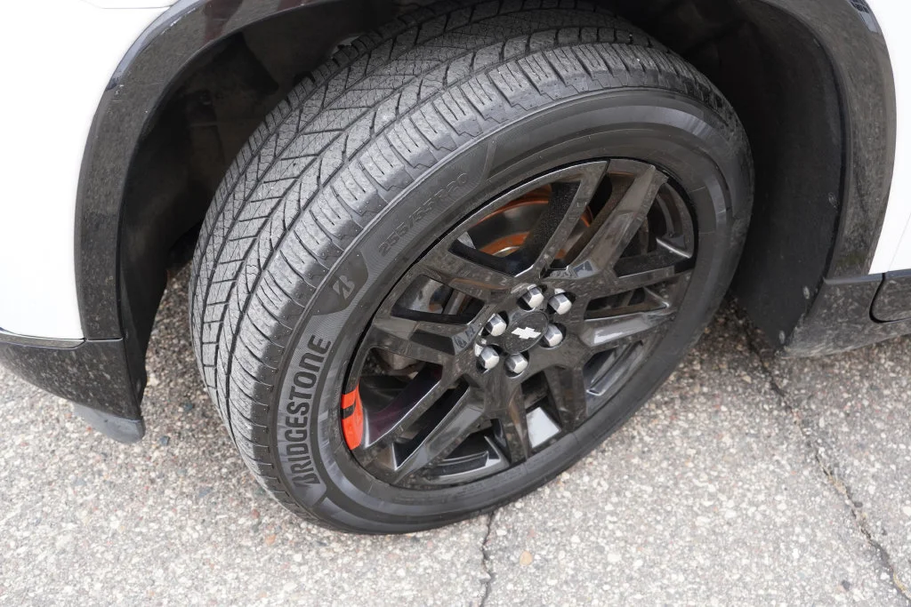 Certified Used 2019 Iridescent Pearl Tricoat Chevrolet Premier image 13