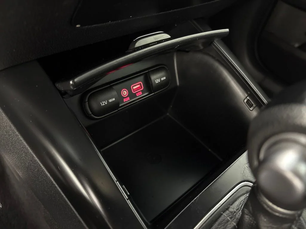 Used 2016 Black Kia LX image 32