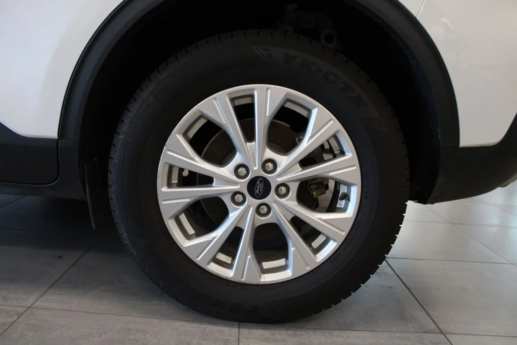 Certified Used 2024 Oxford White Ford Active image 9