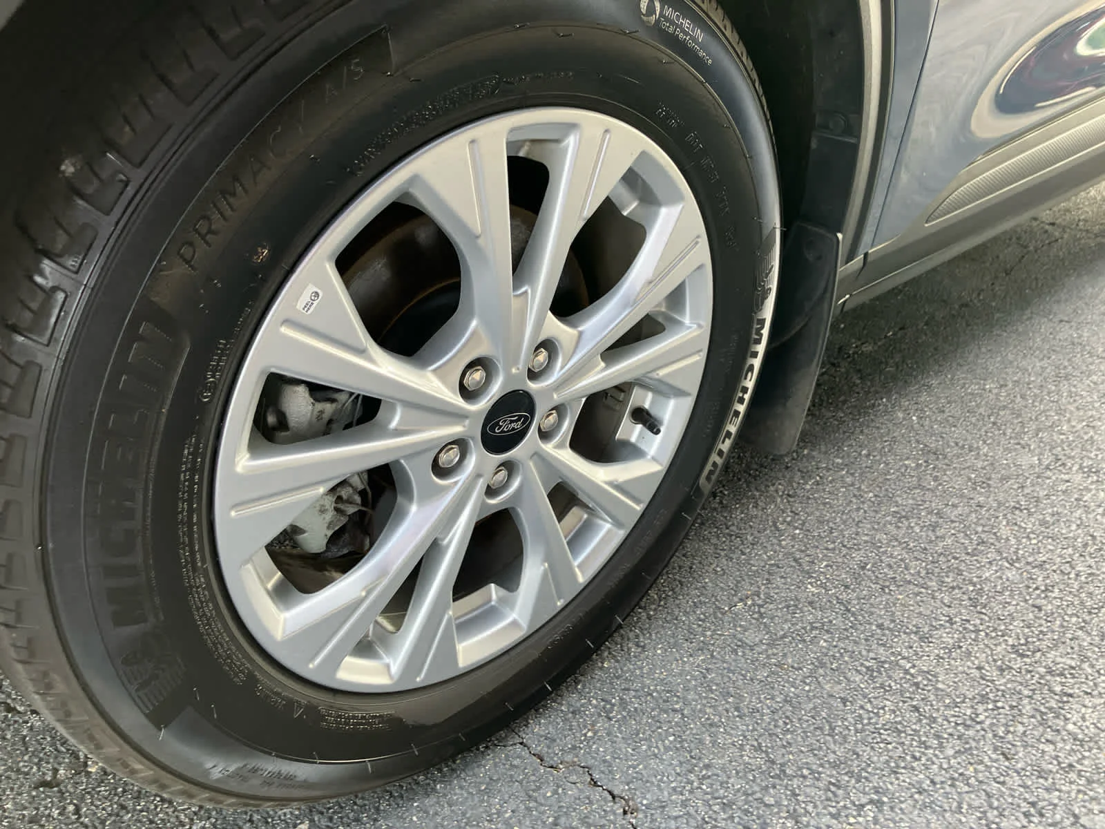 Used 2023 Vapor Blue Metallic Ford Active image 6