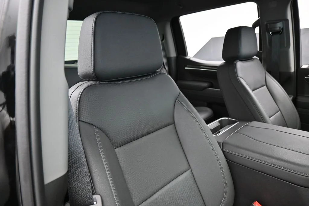 Used 2026 Black Chevrolet LTZ image 51
