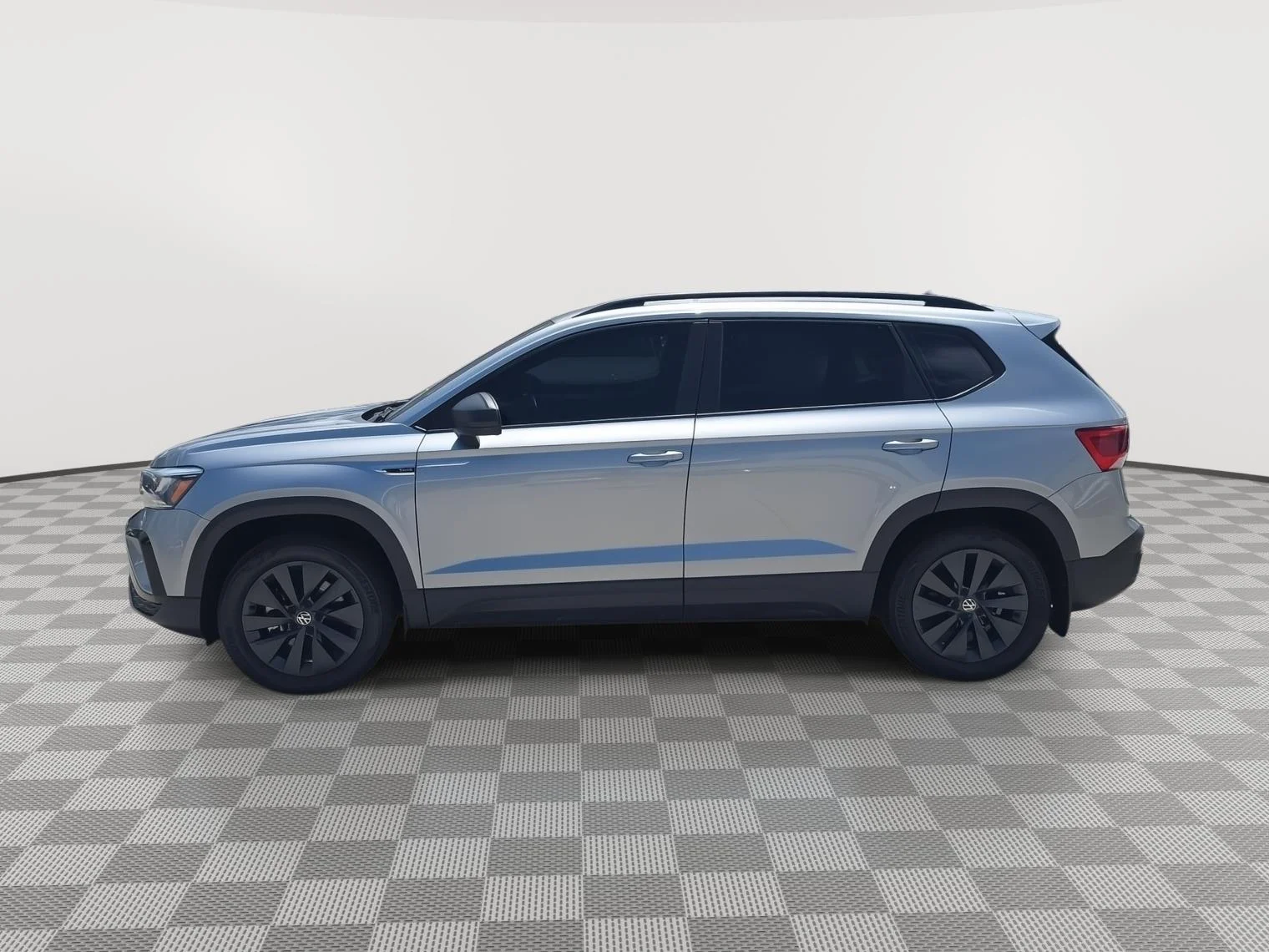 Certified Used 2022 PYRITE SILVER Volkswagen S image 7
