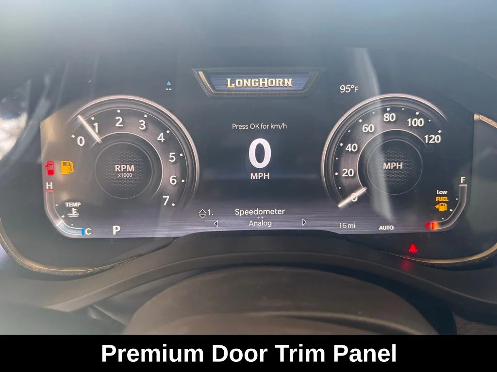 New 2026 Diamond Black Crystal Pearl-Coat Exterior Paint RAM Limited Longhorn image 20