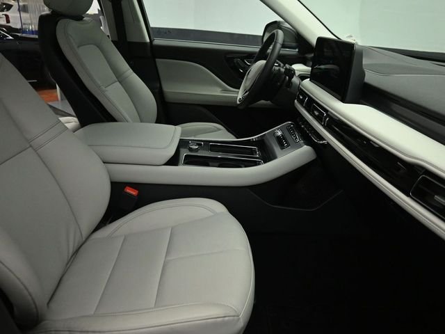 2025 LINCOLN AVIATOR - Image 28