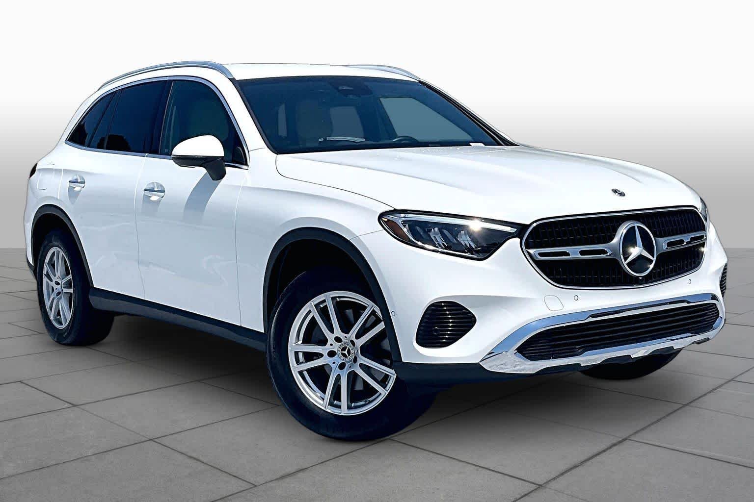 Used 2025 Polar White Mercedes-Benz GLC 300 image 5