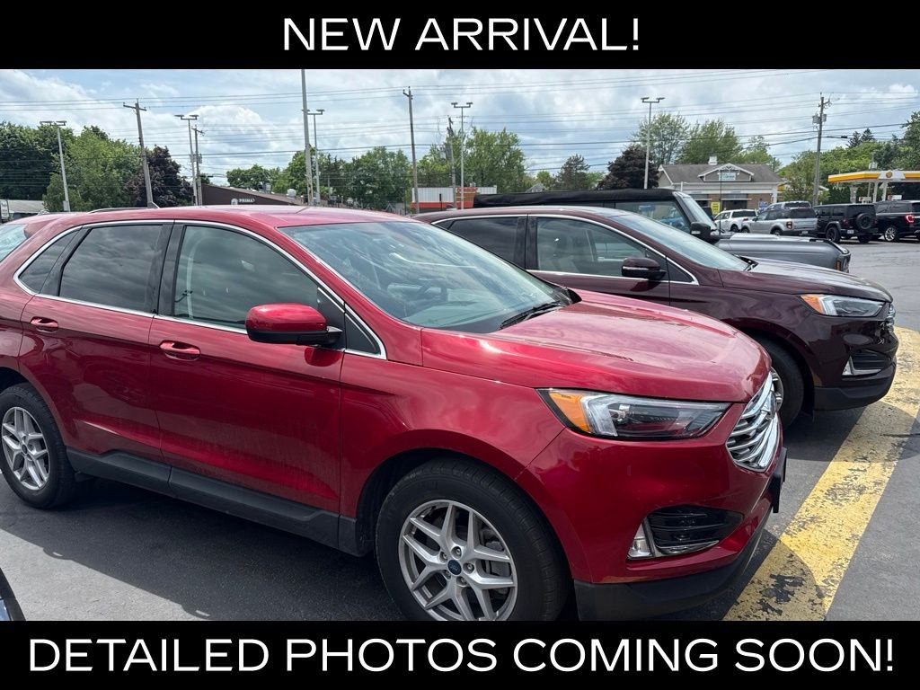 Used 2022 Red Metallic Ford SEL image 2