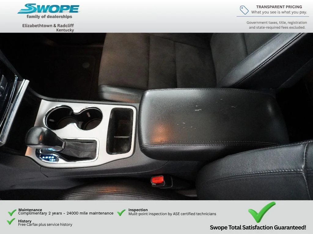 Used 2019 Diamond Black Crystal Pearlcoat Jeep Altitude image 25