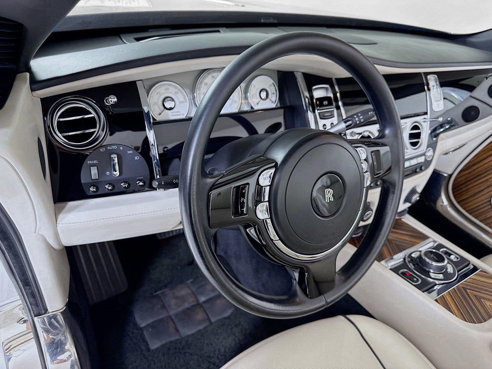 Used 2016 English White Rolls-Royce  image 17