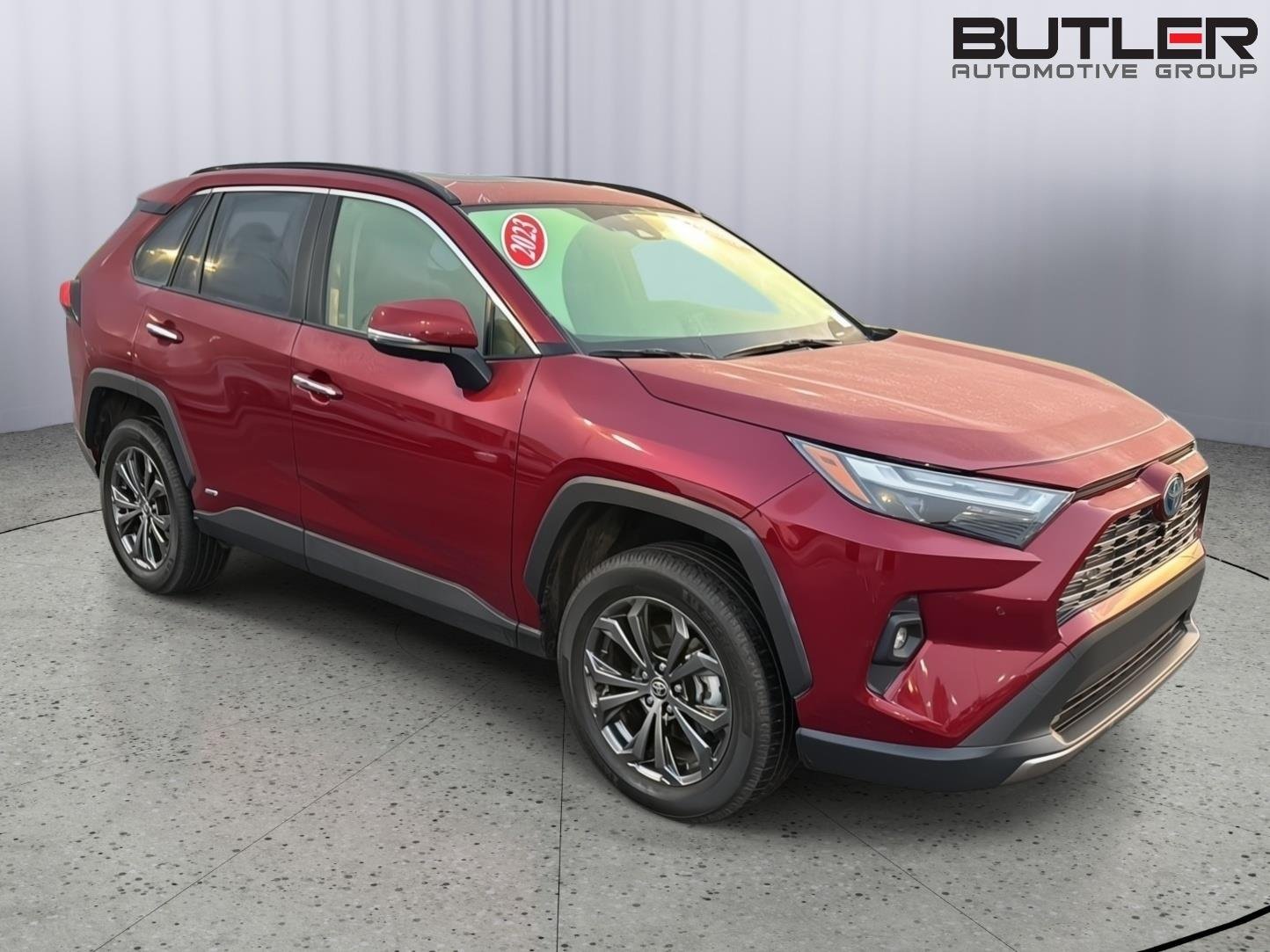 Used 2023 Ruby Flare Pearl Toyota Limited image 8