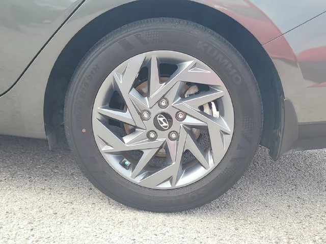 Certified Used 2024 Gray Hyundai SEL image 8