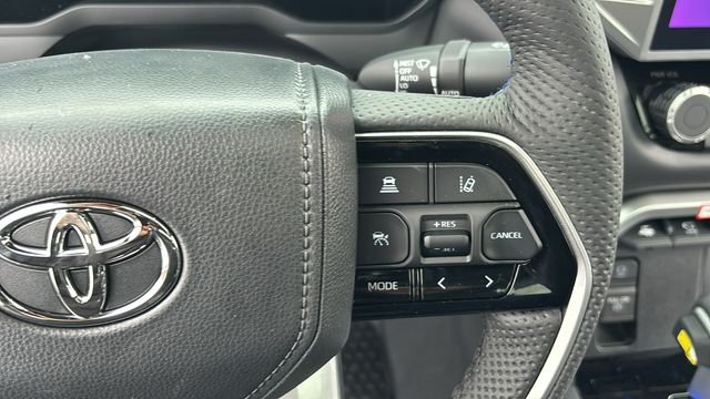 2025 Toyota Tundra Platinum - Photo 32