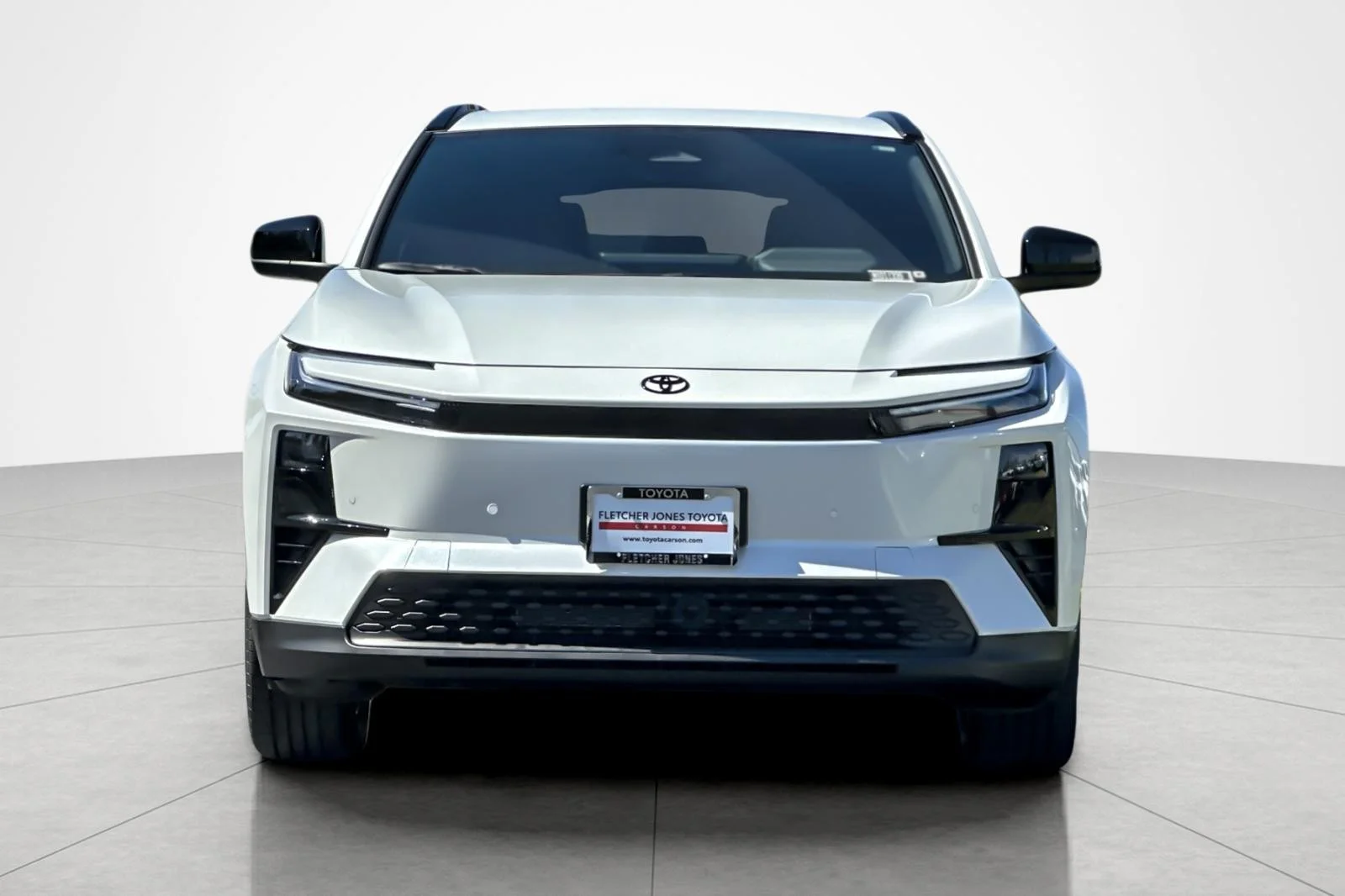 New 2026 Wind Chill Pearl <sup>1</sup> Toyota  SE image 8