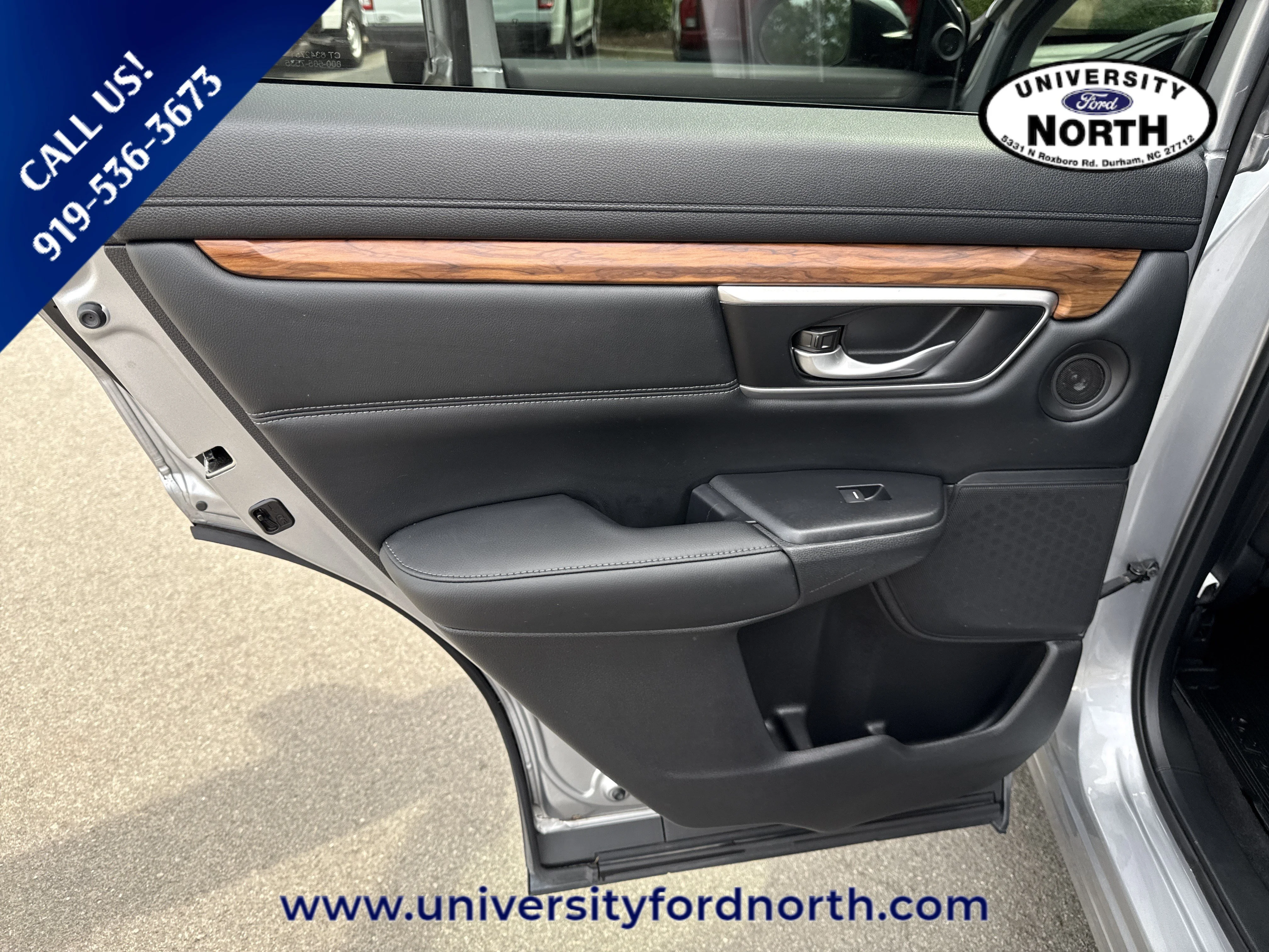Used 2022 Lunar Silver Metallic Honda Touring image 33