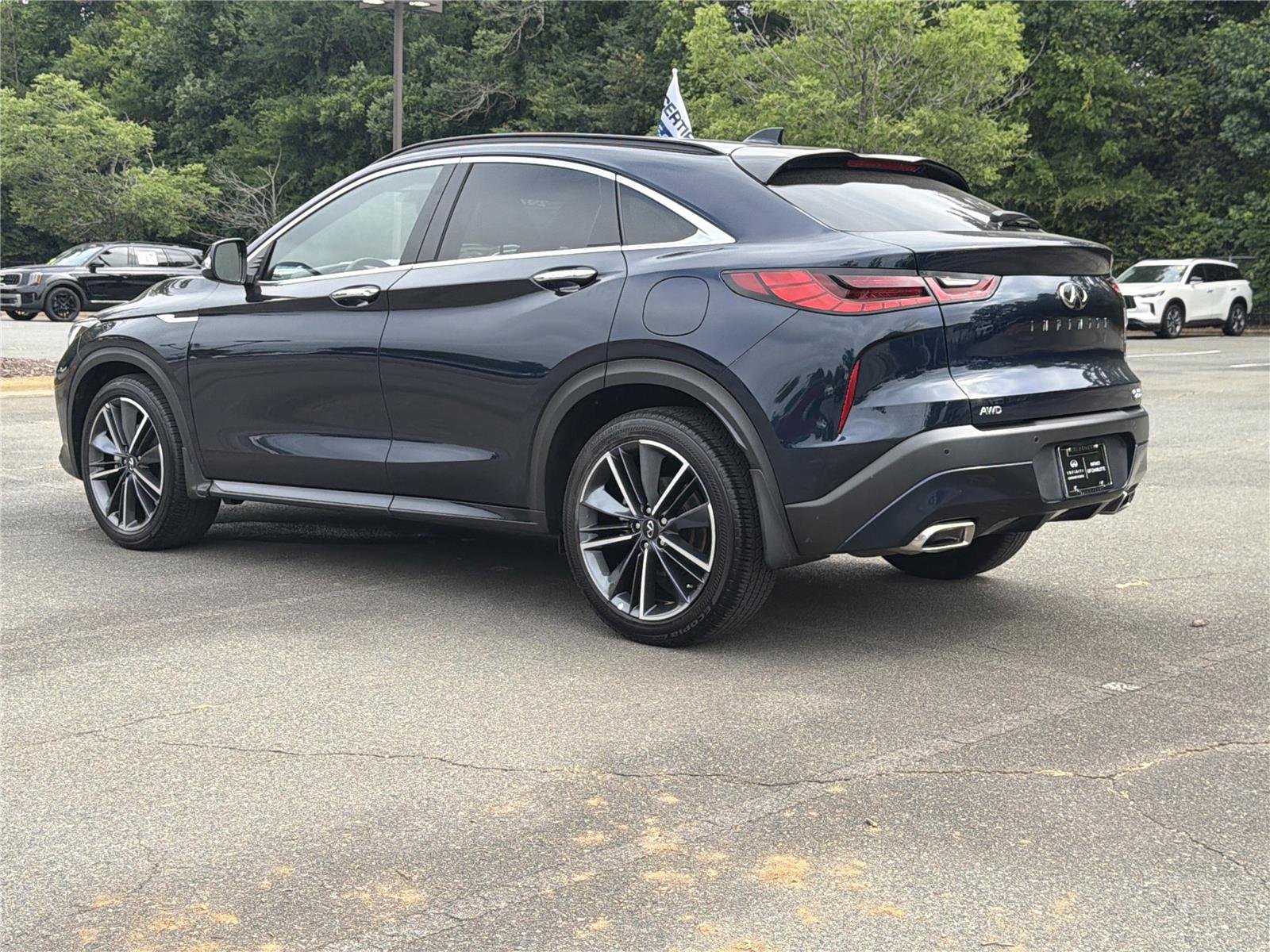 Certified Used 2025 Hermosa Blue INFINITI LUXE image 22