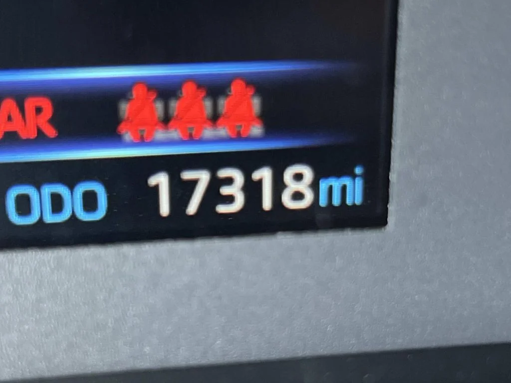 Used 2025 Black Toyota L image 16