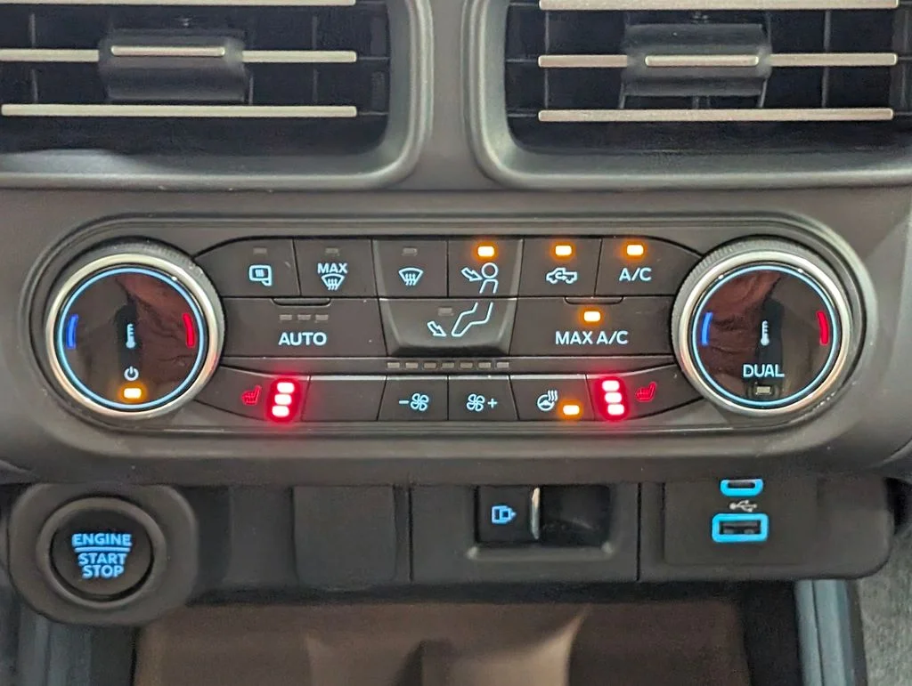 Certified Used 2024 Iconic Silver Metallic Ford Lariat image 6